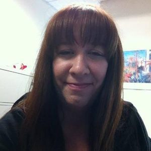 Meet your Posher, Debbie